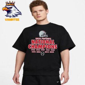 2024 National Champions Helmet Ohio State Buckeyes National Championship Years Unisex T-Shirt